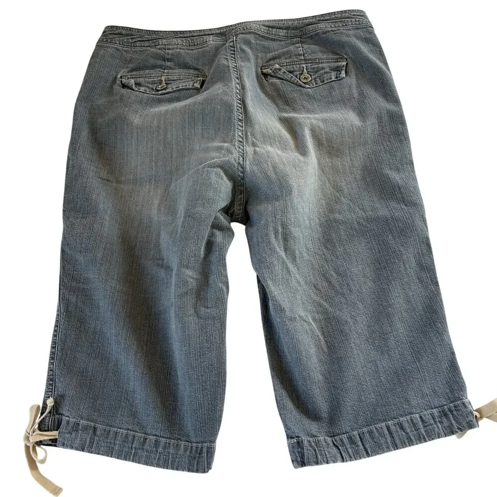 Vintage Y2K Chico's Platinum Long Bermuda Shorts Women’s 2 (12) Utility Skimmers